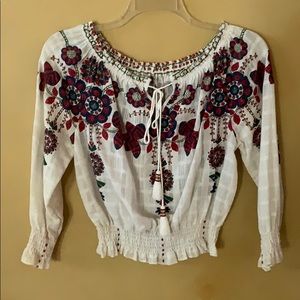 Beautiful embroidered look crop top